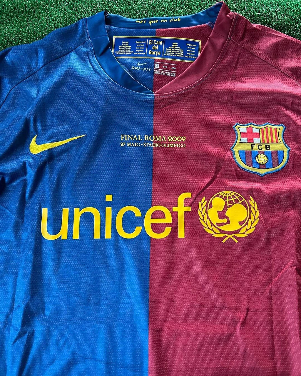 Lionel Messi Barcelona 2009 Roma Final Retro Jersey